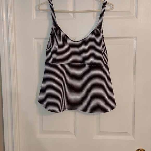 Christina Swimwear Tankini Top - Picture 3 of 8